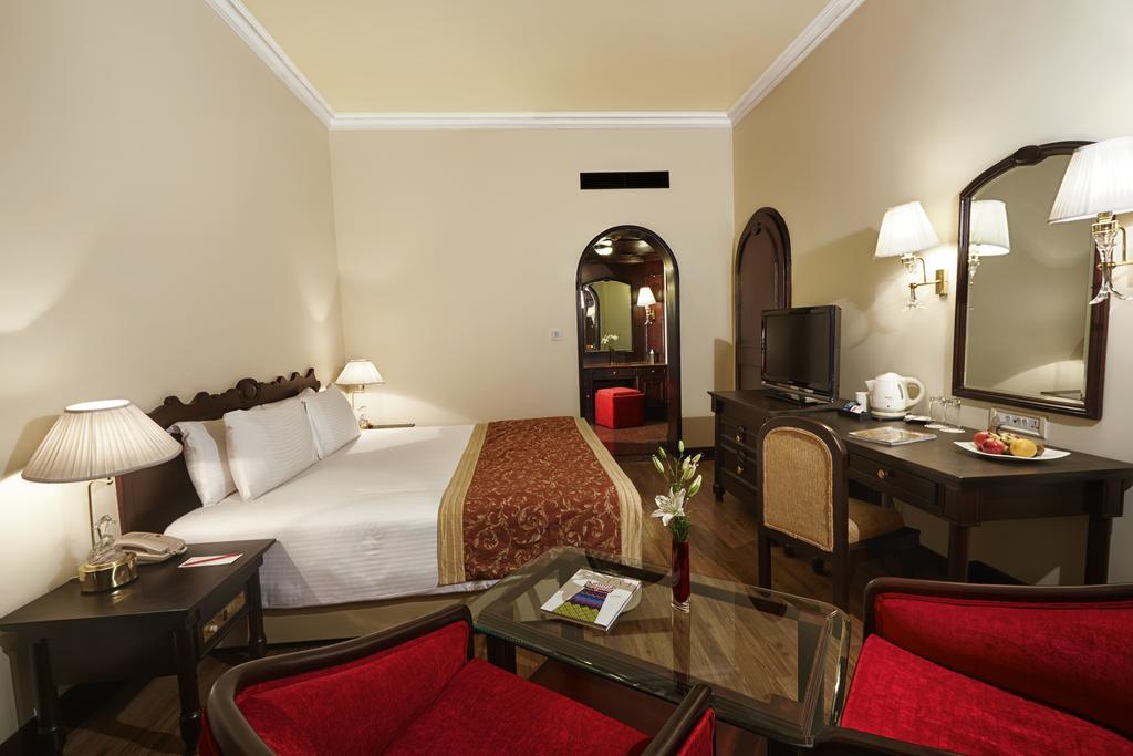 The Gateway Hotel Beach Road, Calicut Exteriör bild